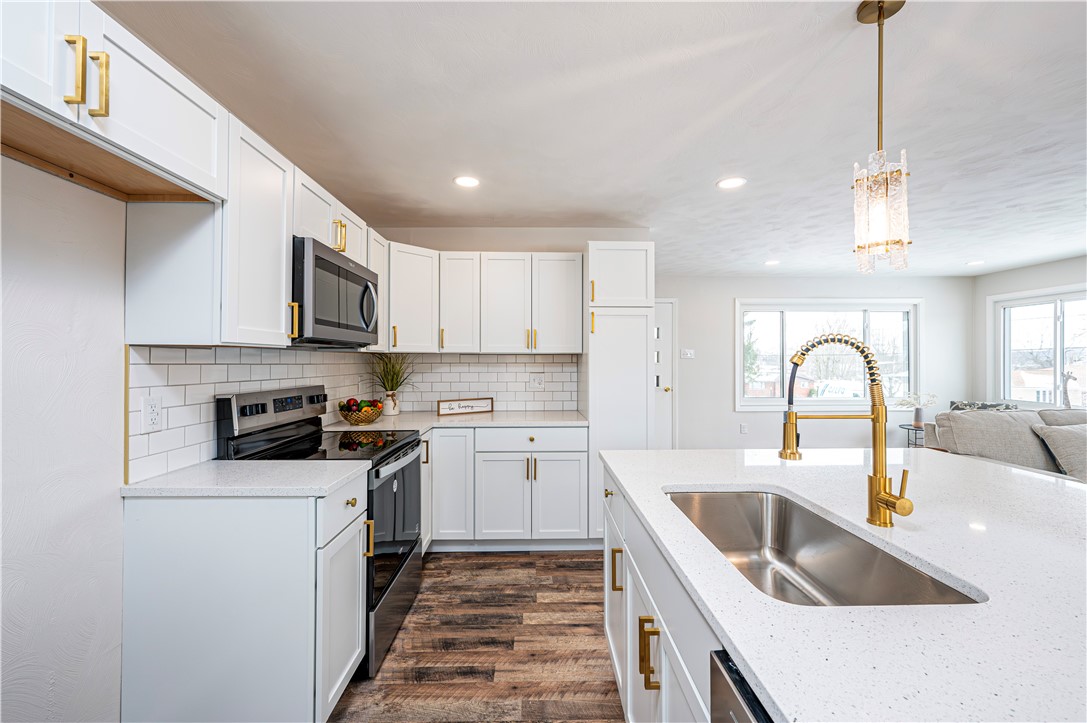 Hempfield Twp - Wml, Pennsylvania 15601, United States, 3 Bedrooms Bedrooms, ,3 BathroomsBathrooms,Residential,Pending,2262