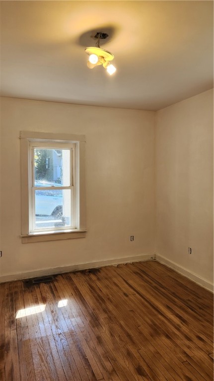 Oil City, Pennsylvania 16301, United States, 2 Bedrooms Bedrooms, ,1 BathroomBathrooms,Residential,Active,223326