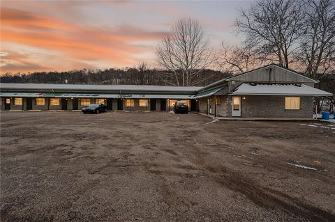 2843 River Rd Parks Twp PA 15690