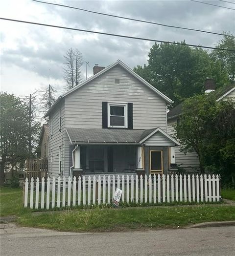 Homes For Sale - 727 S State Line Rd Rd<br/> Mercer County, Sharon, PA 16146