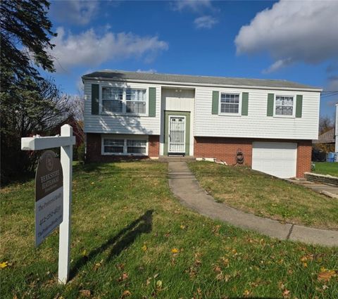 Photo of 7672 Steubenville Pike, Oakdale, PA 15071 (MLS # 1730149)