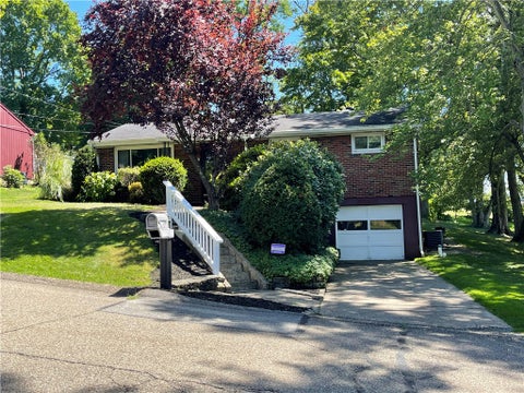 Photo for 212 Greenwood Drive
