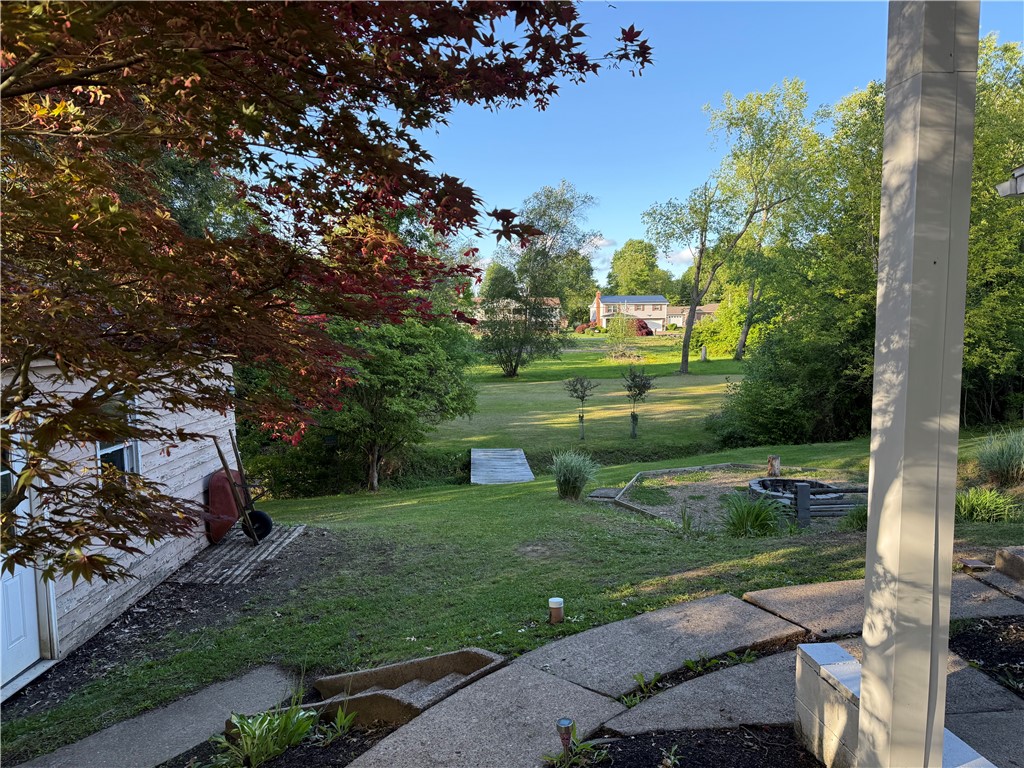 2225 Pleasantview Dr