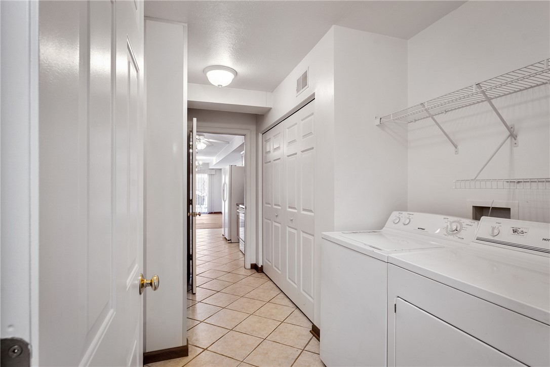 Clinton Twp, Pennsylvania 16056, United States, 3 Bedrooms Bedrooms, ,3 BathroomsBathrooms,Residential,Pending,27189