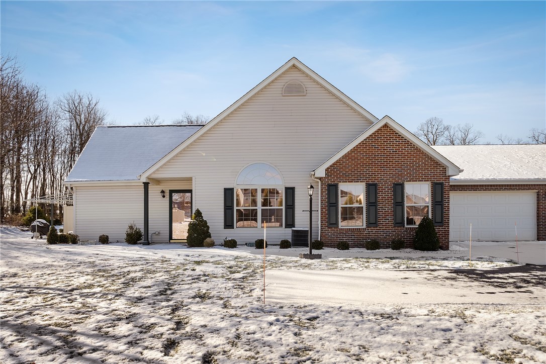Clinton Twp, Pennsylvania 16056, United States, 3 Bedrooms Bedrooms, ,3 BathroomsBathrooms,Residential,Pending,27189