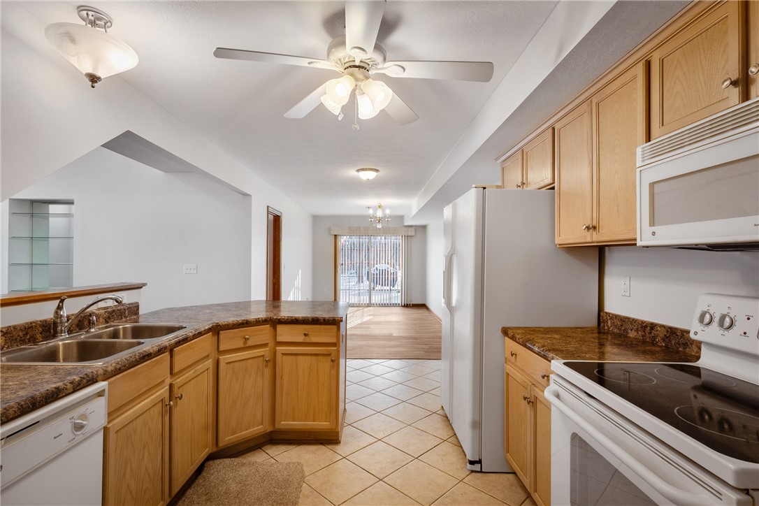 Clinton Twp, Pennsylvania 16056, United States, 3 Bedrooms Bedrooms, ,3 BathroomsBathrooms,Residential,Pending,27189