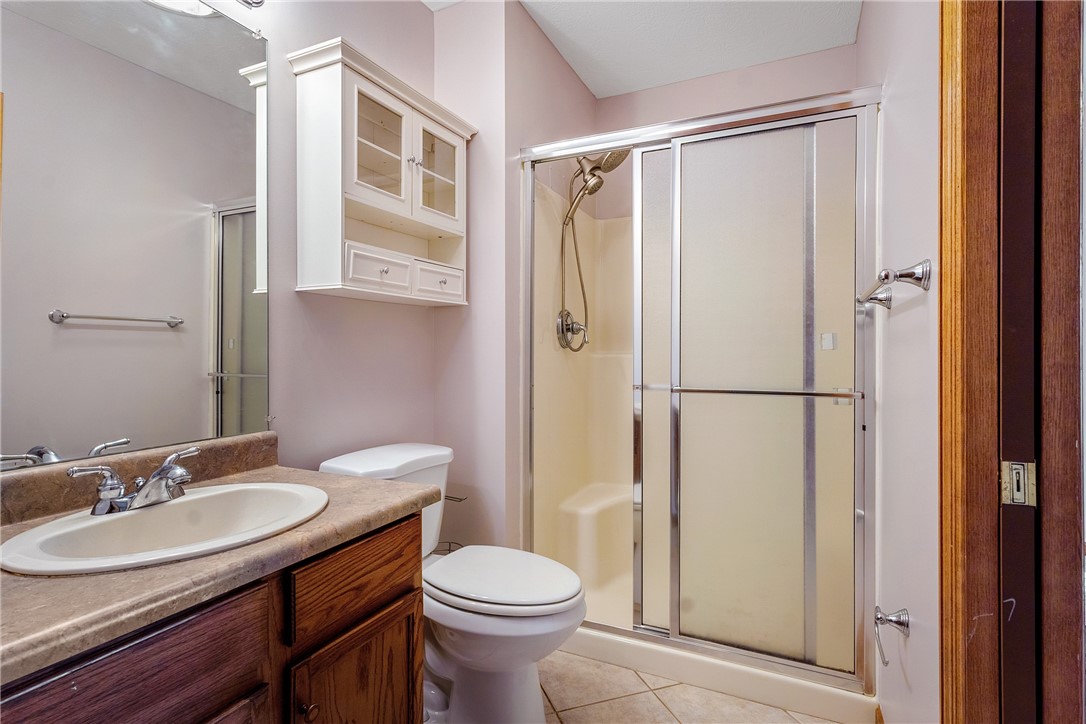 Clinton Twp, Pennsylvania 16056, United States, 3 Bedrooms Bedrooms, ,3 BathroomsBathrooms,Residential,Pending,27189