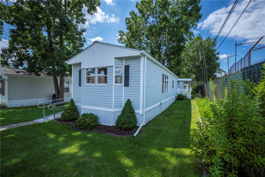 147 Hindman Rd