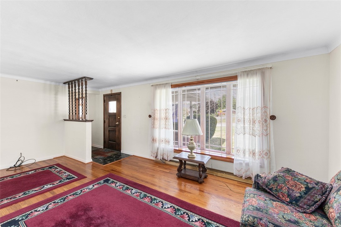 Murrysville, Pennsylvania 15632, United States, 3 Bedrooms Bedrooms, ,3 BathroomsBathrooms,Residential,Active,190029