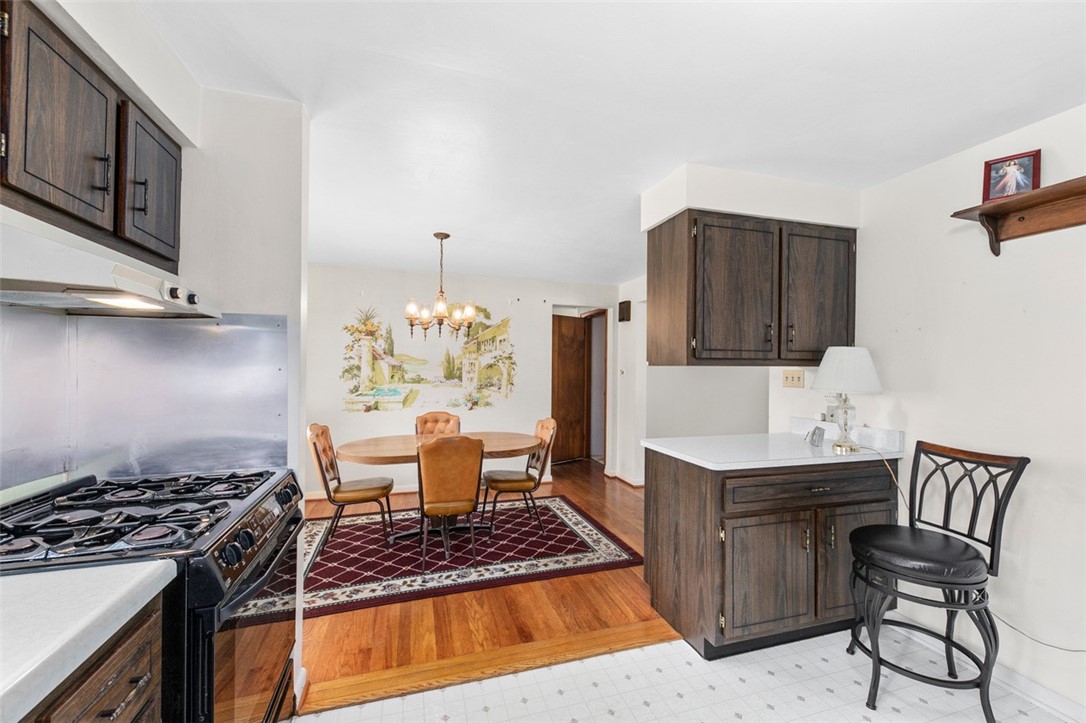 Murrysville, Pennsylvania 15632, United States, 3 Bedrooms Bedrooms, ,3 BathroomsBathrooms,Residential,Active,190029