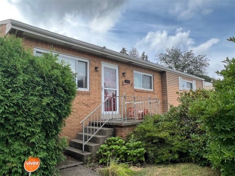 Photo for 348 Twin Oaks Rd