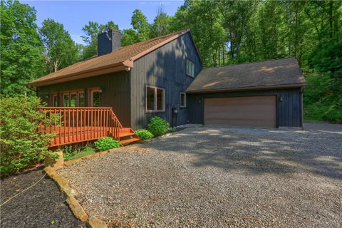 Homes For Sale - 707 Little Creek Road Rd<br/> Connoquenessing Twp, PA 16033