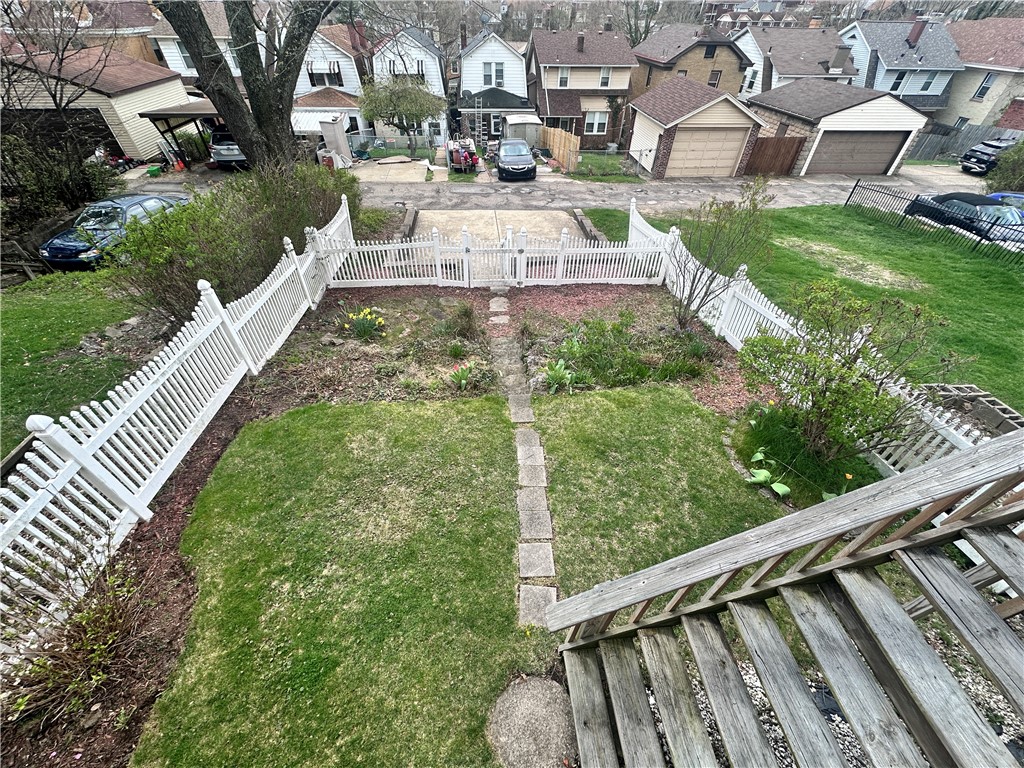 Dormont, Pennsylvania 15216, United States, 4 Bedrooms Bedrooms, ,1 BathroomBathrooms,Residential,Contingent,111238