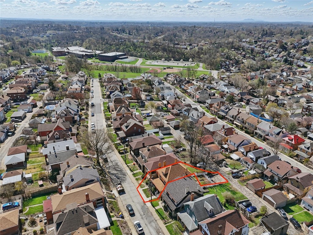 Dormont, Pennsylvania 15216, United States, 4 Bedrooms Bedrooms, ,1 BathroomBathrooms,Residential,Contingent,111238