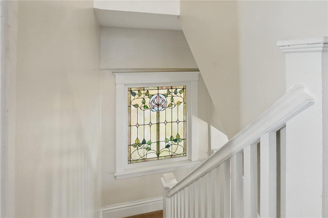 Dormont, Pennsylvania 15216, United States, 4 Bedrooms Bedrooms, ,1 BathroomBathrooms,Residential,Contingent,111238