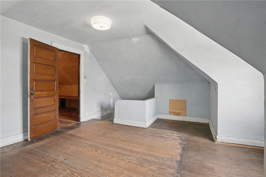 Dormont, Pennsylvania 15216, United States, 4 Bedrooms Bedrooms, ,1 BathroomBathrooms,Residential,Contingent,111238