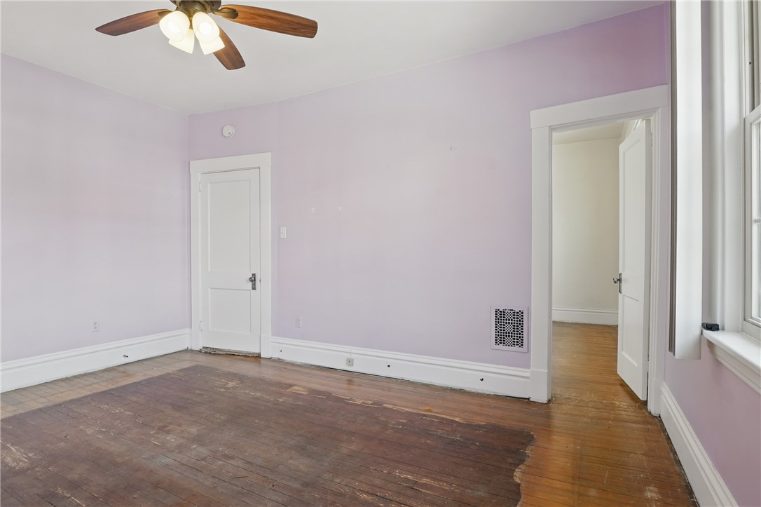 Dormont, Pennsylvania 15216, United States, 4 Bedrooms Bedrooms, ,1 BathroomBathrooms,Residential,Contingent,111238