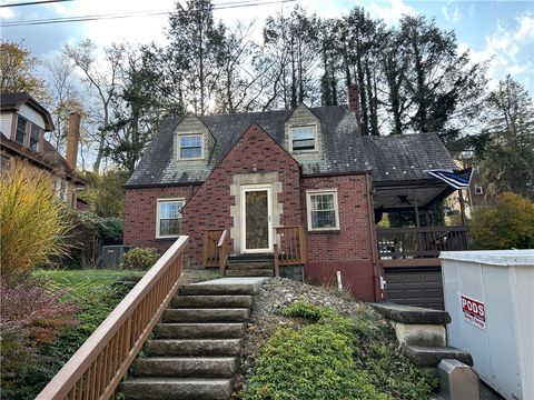 Photo of 50 Lipp Ave, Pittsburgh, PA 15229 (MLS # 1730251)