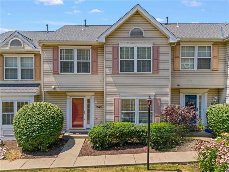 View North Strabane, PA 15317 townhome
