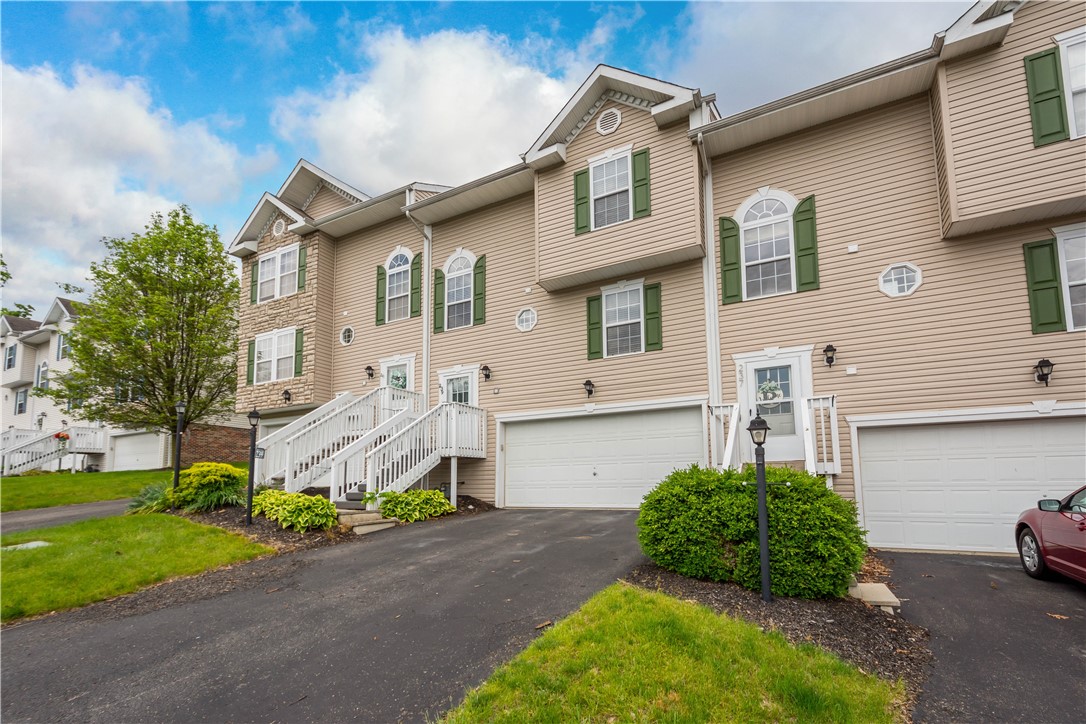 239 Mountain Dr