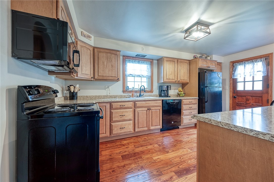 500 Maple Terrace Ter, East Brady, Pennsylvania image 10