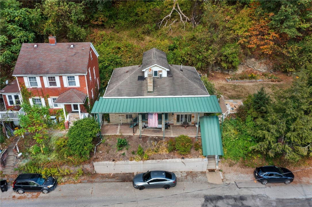 Aliquippa, Pennsylvania 15001, United States, 3 Bedrooms Bedrooms, ,3 BathroomsBathrooms,Residential,Contingent,215928