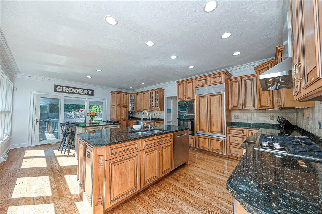 217 Pine Grove Ct