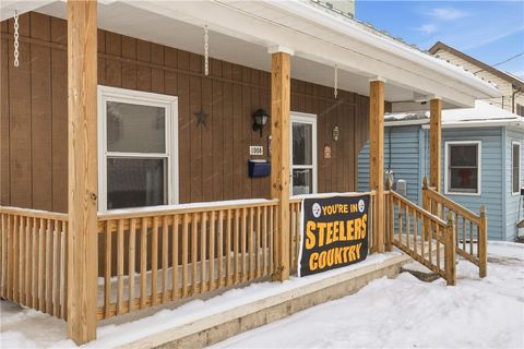 Photo of 1008 Main St, Berlin, PA 15530 (MLS # 1735918)