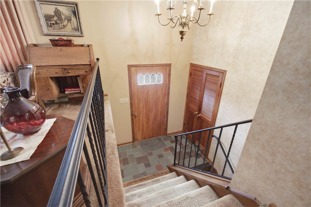 100 Hermitage Circle