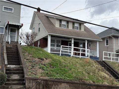 Photo of 128 Carnegie Ave, Clairton, PA 15025 (MLS # 1743715)
