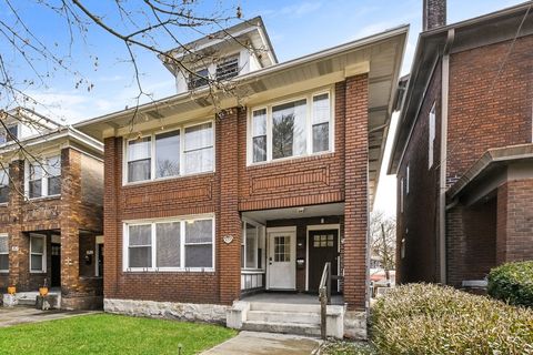 Photo of 577 S Braddock Ave, Pittsburgh, PA 15221 (MLS # 1741906)