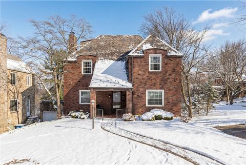 Photo of 2814 Graham Blvd, Pittsburgh, PA 15235 (MLS # 1736079)