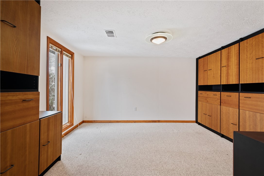 154 N Jamestown Road