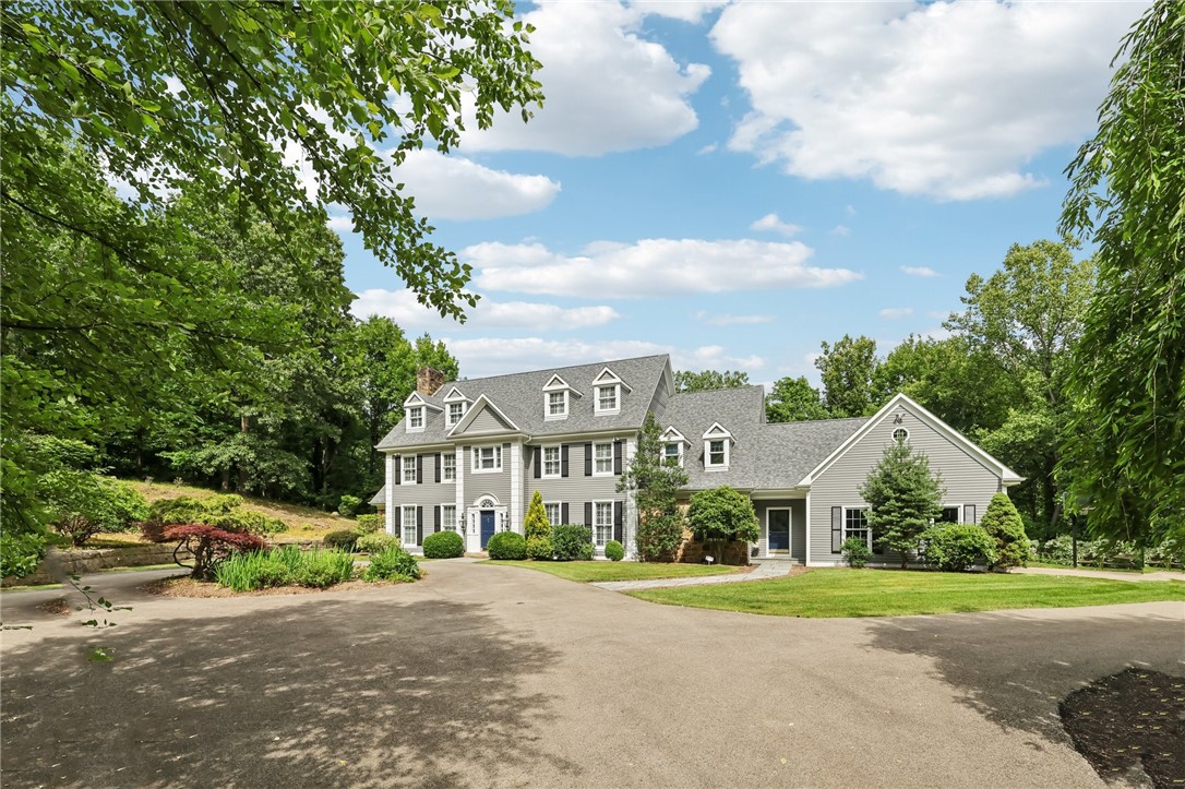 221 Chatham Ln