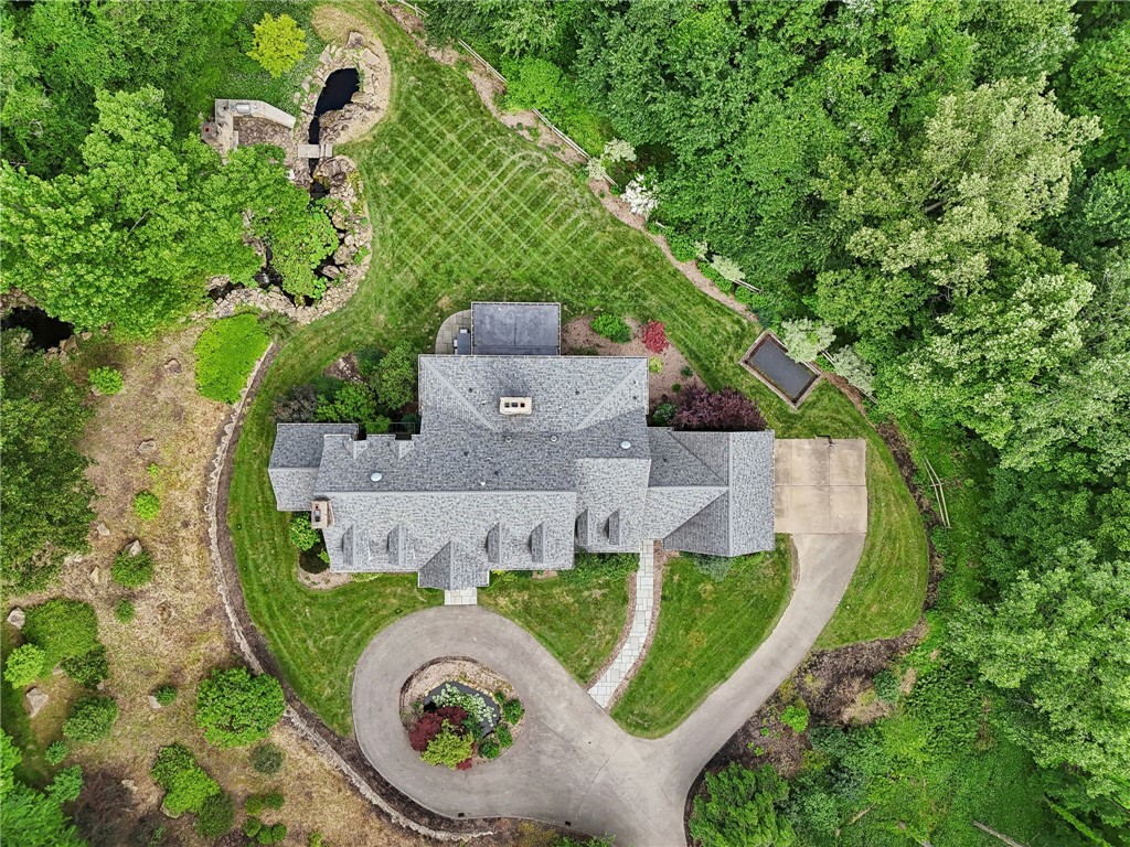 221 Chatham Ln