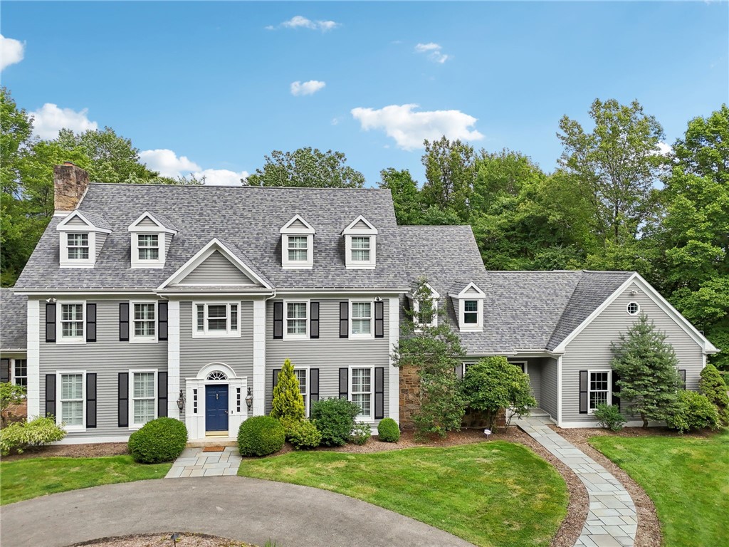 221 Chatham Ln