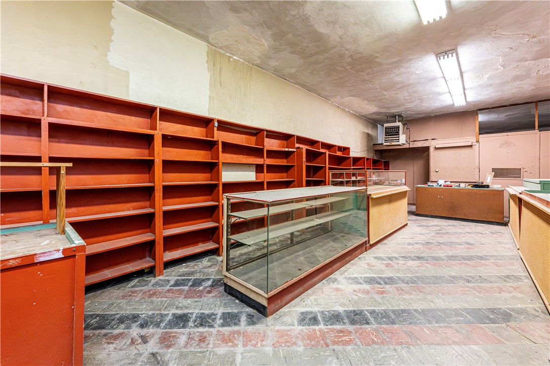 Jeannette, Pennsylvania 15644, United States, ,Commercial,Active,234125