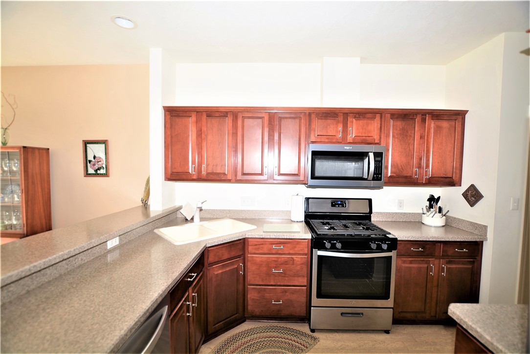 New Sewickley Twp, Pennsylvania 15042, United States, 3 Bedrooms Bedrooms, ,3 BathroomsBathrooms,Residential,Contingent,109425