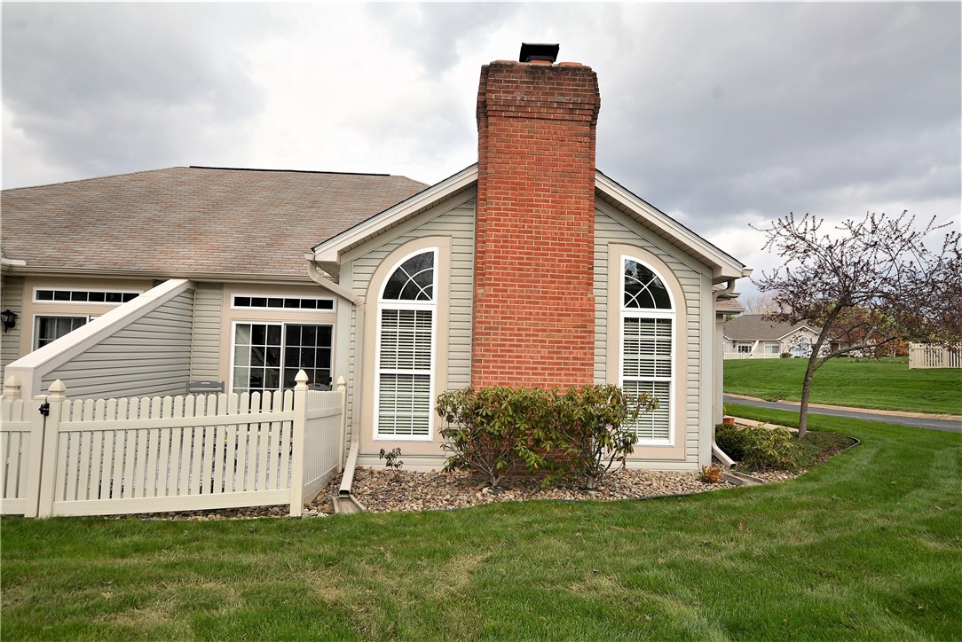 New Sewickley Twp, Pennsylvania 15042, United States, 3 Bedrooms Bedrooms, ,3 BathroomsBathrooms,Residential,Contingent,109425