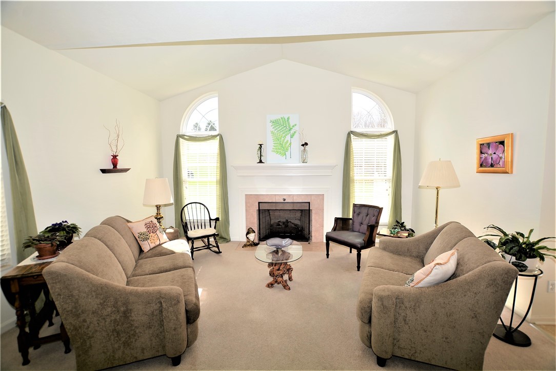 New Sewickley Twp, Pennsylvania 15042, United States, 3 Bedrooms Bedrooms, ,3 BathroomsBathrooms,Residential,Contingent,109425