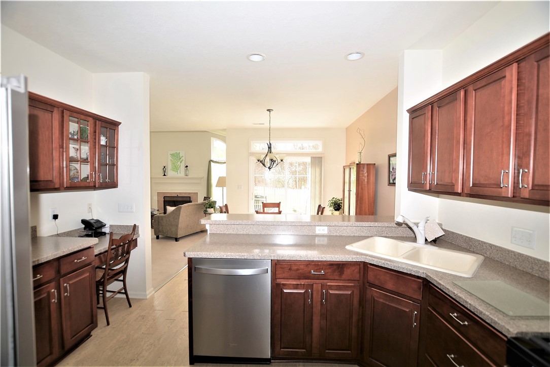 New Sewickley Twp, Pennsylvania 15042, United States, 3 Bedrooms Bedrooms, ,3 BathroomsBathrooms,Residential,Contingent,109425