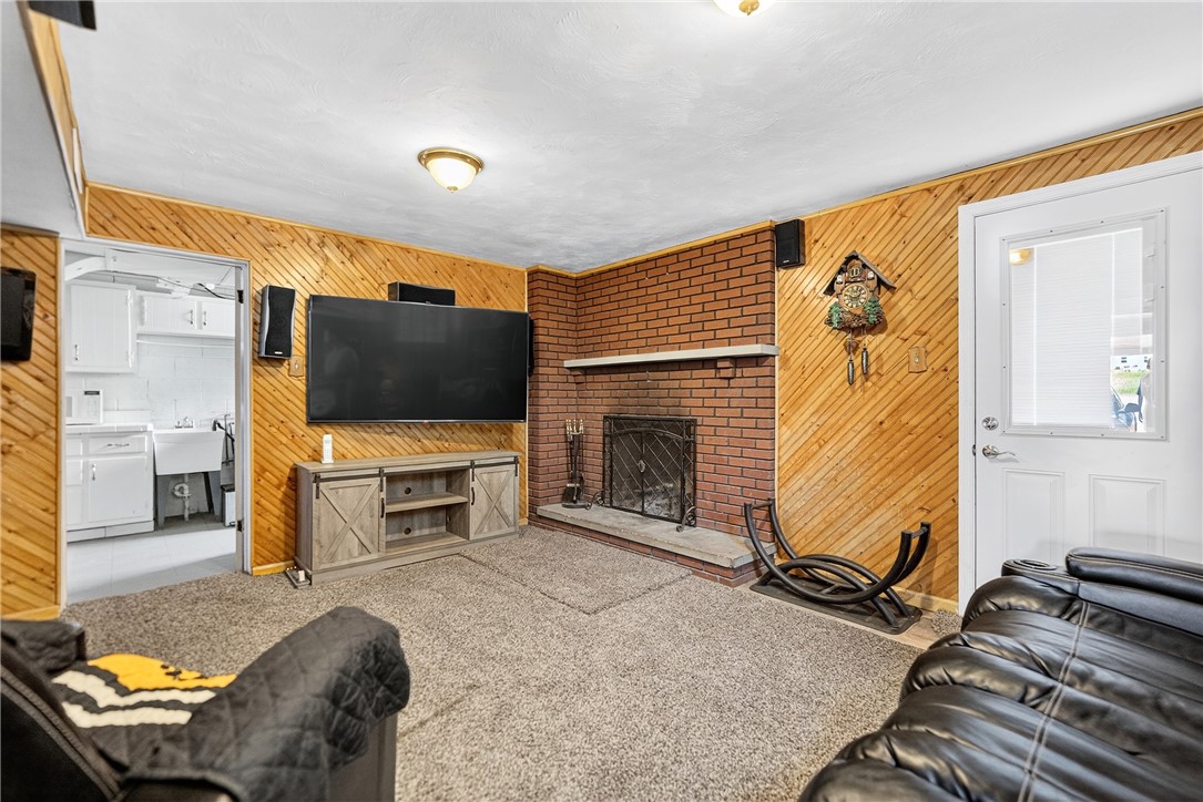 Moon/Crescent Twp, Pennsylvania 15108, United States, 4 Bedrooms Bedrooms, ,3 BathroomsBathrooms,Residential,Active,184527