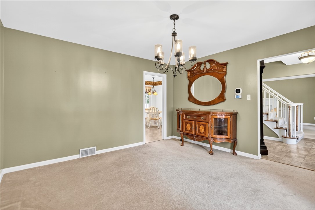 Moon/Crescent Twp, Pennsylvania 15108, United States, 4 Bedrooms Bedrooms, ,3 BathroomsBathrooms,Residential,Active,184527