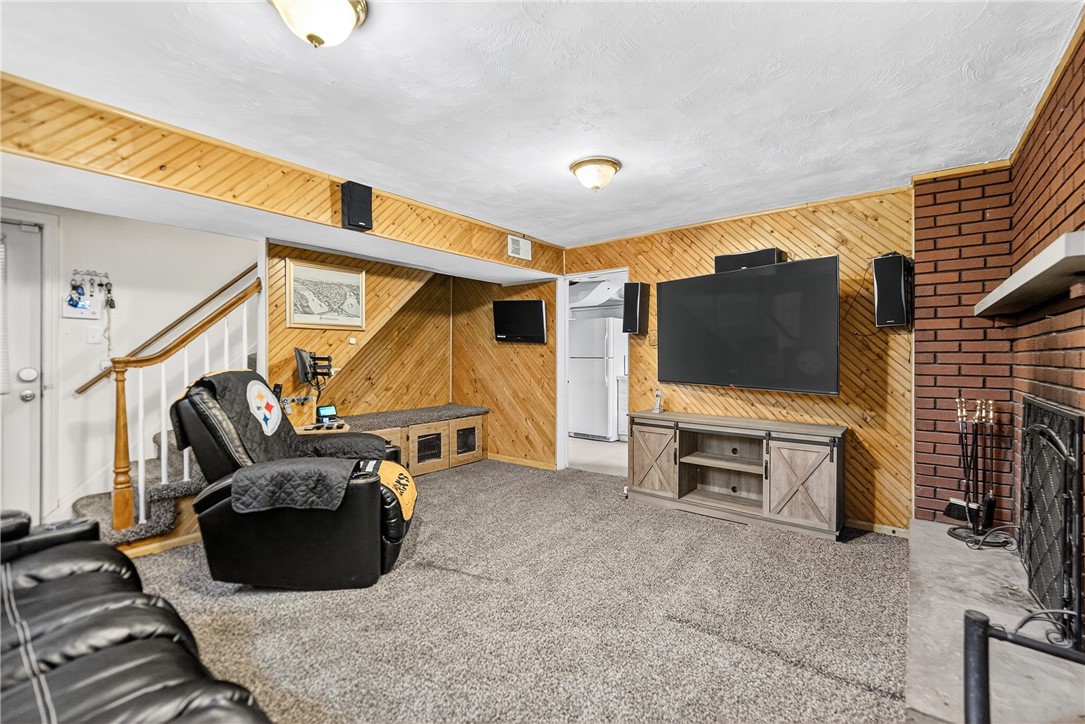 Moon/Crescent Twp, Pennsylvania 15108, United States, 4 Bedrooms Bedrooms, ,3 BathroomsBathrooms,Residential,Active,184527