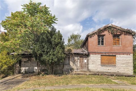 2241 Laketon Rd Wilkinsburg PA 15221