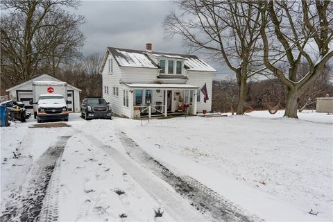 Photo of 162 Conestoga Rd, Pittsburgh, PA 15235 (MLS # 1737451)