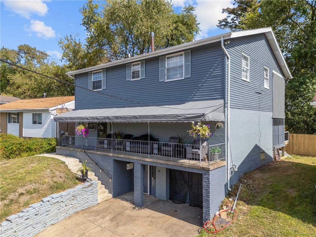 124 Broadcrest Dr