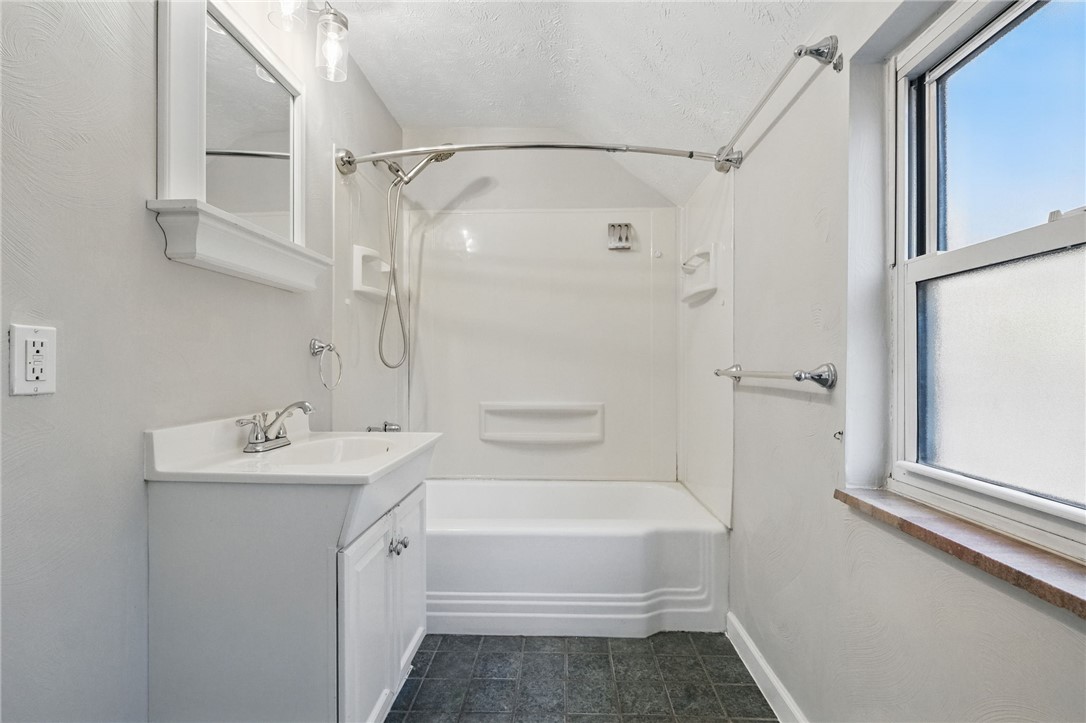 5373 Orchard Hill Drive Dr, Whitehall, Pennsylvania image 28