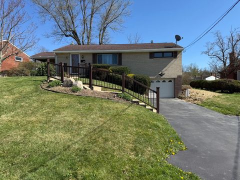 27 Corbett Avenue Hempfield Twp PA 15642