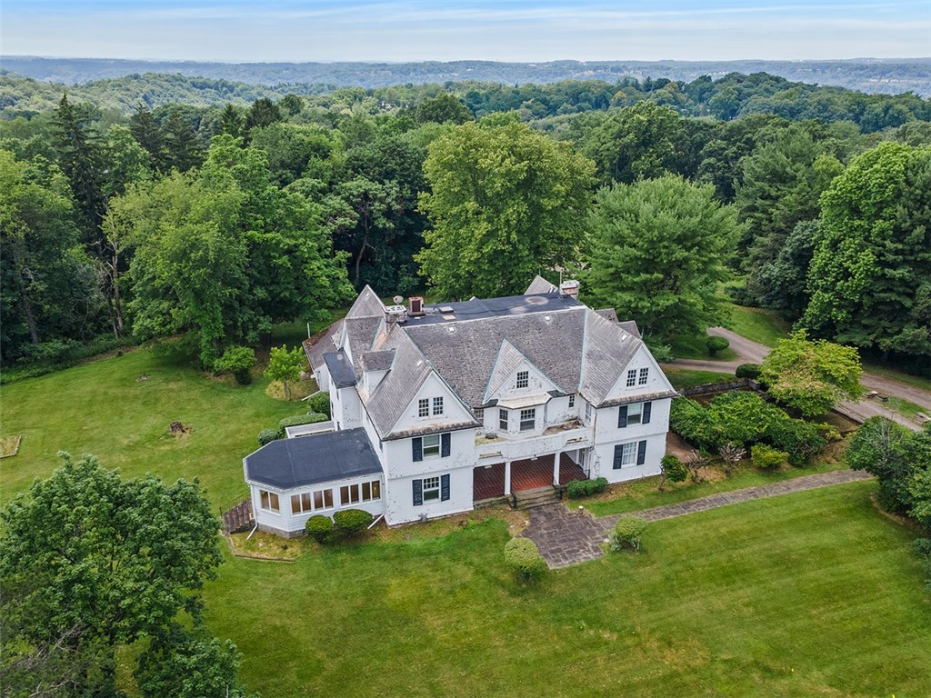 859 Blackburn Road